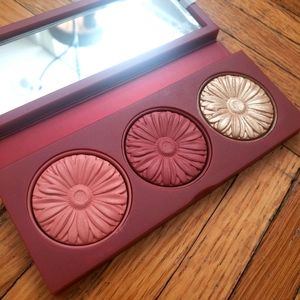 CLINIQUE CHEEK POP PALETTE gently swatched